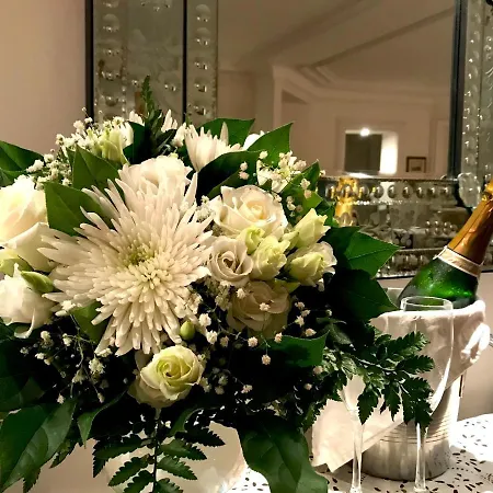 Romantic 75m2 فندق مبيت وإفطار باريس