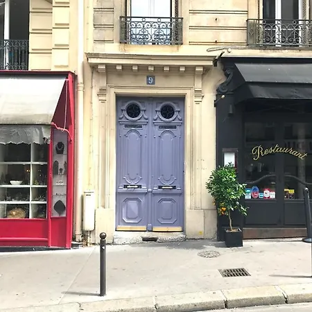 Romantic 75m2 Paris