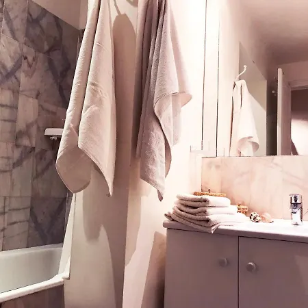 Romantic 75m2 Frühstückspension Paris