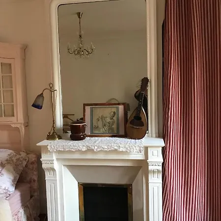 Romantic 75m2 Paris